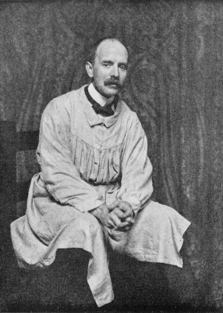 Daniel Chester French in pongee smock, 1900; photograph by Zaida Ben-Yusuf, published in William A. Coffin, “The Sculptor French,” Century Magazine 59 (April 1900), p. 872.