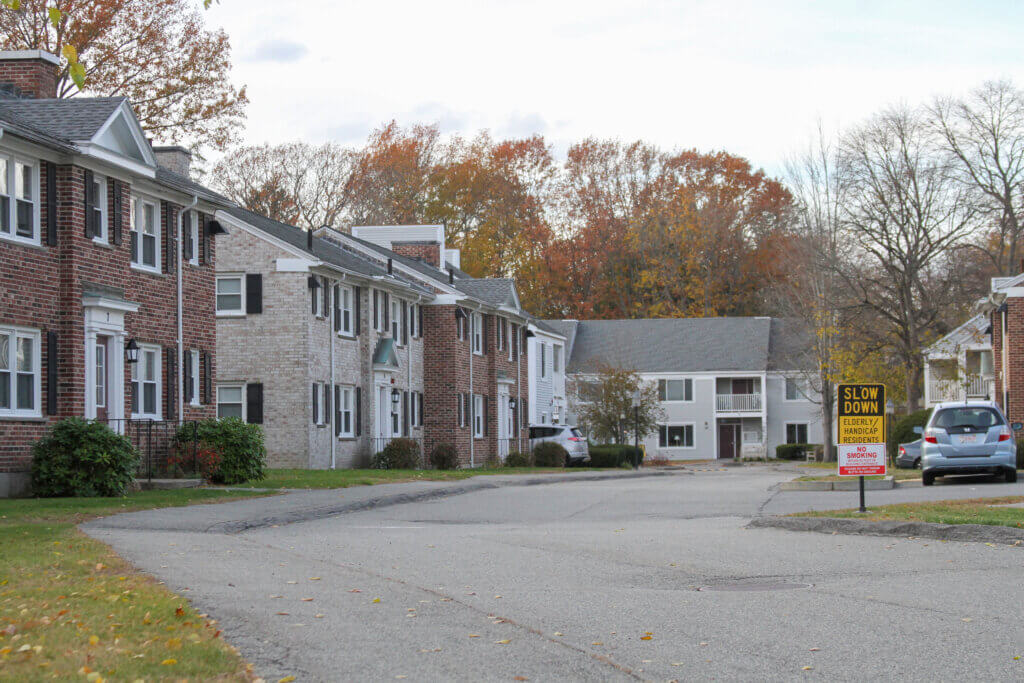 Apartments at Everett Gardens and the Everett Gardens Expansion are some of the few in town reserved as senior public housing. Photo: Dakota Antelman/The Acton Bridge