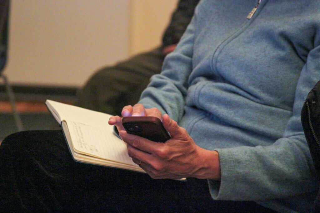 Town House Wi-Fi grants a reprieve for public hearing audiences, but others in Acton Center often struggle with cell connectivity. Photo: Dakota Antelman/The Acton Bridge