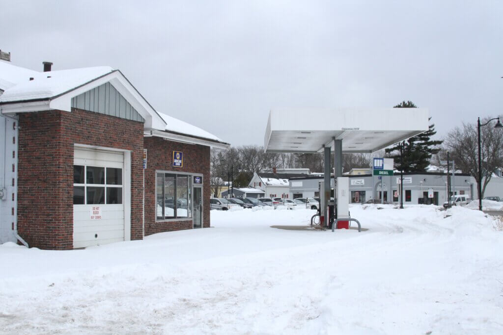 The former E & S Mobile Service in West Acton would get a new look under a redevelopment plan. Photo: Dakota Antelman/The Acton Bridge