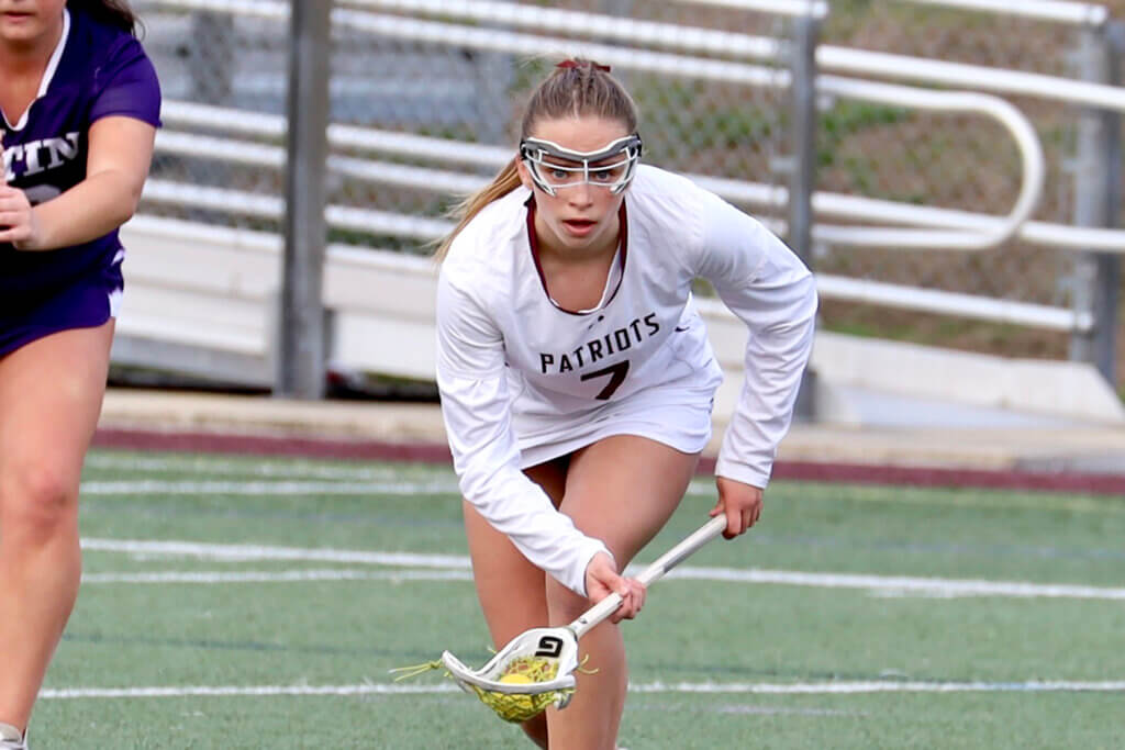 Sarah Fortier prepares for a free position shot. Photo: Jason Fortier