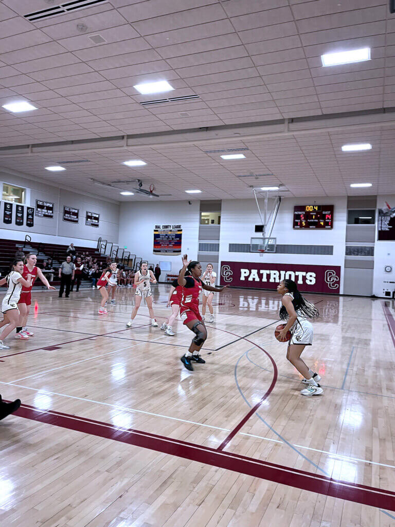 Beulah Odunze looks for her shot. Photo by Kleem Chaudhary