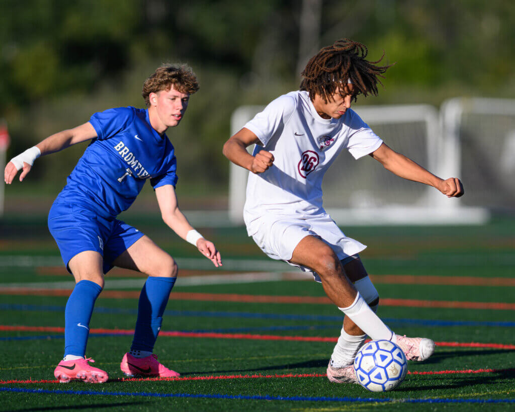 CCHS’ Rory Best works the ball against Bromfield on October 6. Photo by Jon Straggas