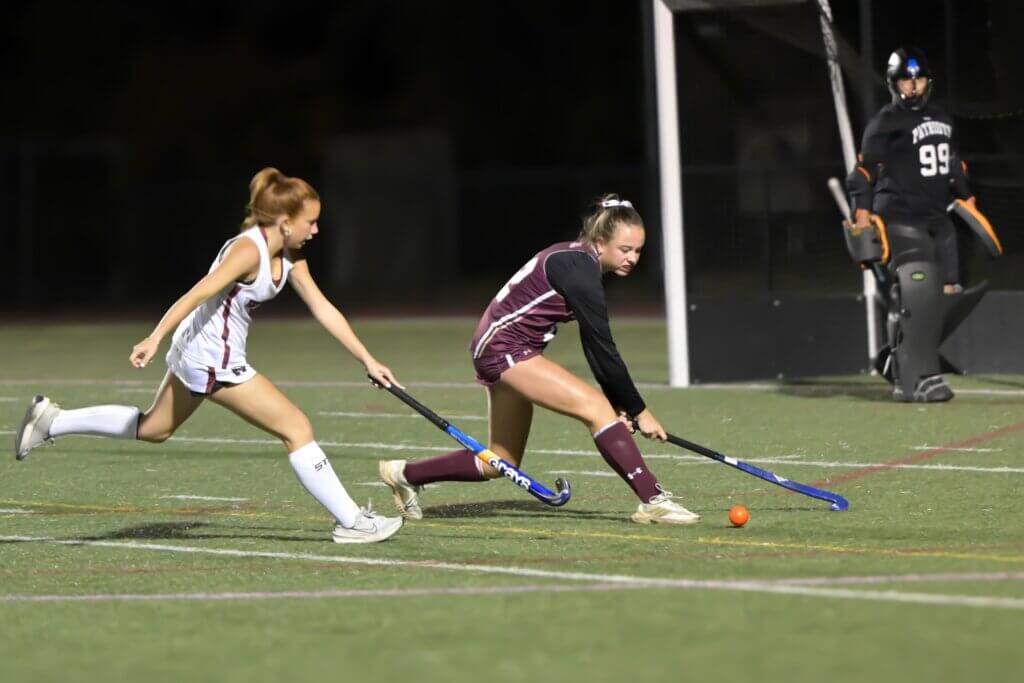 Zoë Bonzagni disrupts on defense. Photo by David Clancy