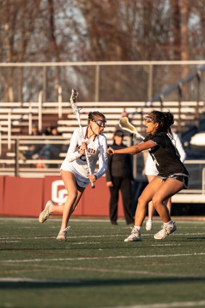 Bridget Fivek battles through pressure from CRL defenders. Photo by Aidan Moroney