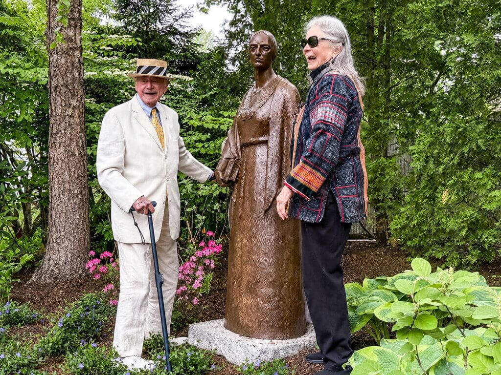 Ronald Lee Fleming, the statue’s donor, and Penelope Jencks, its sculptor. Laurie O’Neill/The Acton Bridge