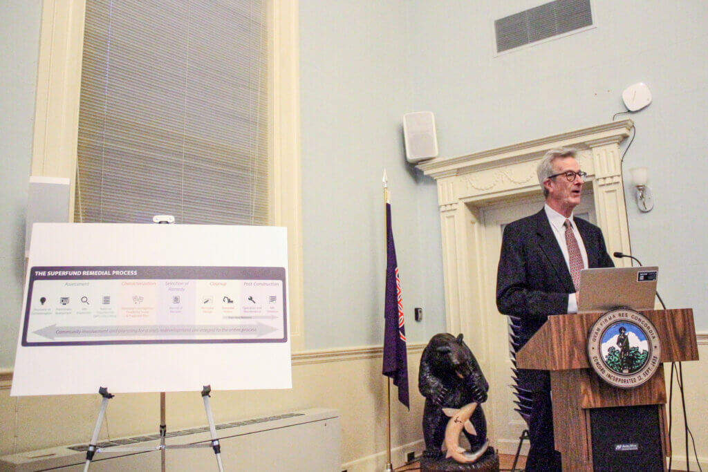 Main Street Project Manager and de maximus, inc. officer Bruce Thompson speaks at a public meeting in the Town House. Photo: Dakota Antelman/The Acton Bridge