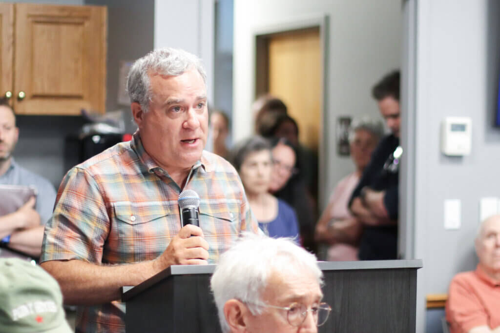 Local parent Brian Farber was one of several parents who criticized the town DEI Commission’s response to recent antisemitic incidents in Acton schools during Monday’s Select Board meeting. Photo: Trace Salzbrenner/The Acton Bridge