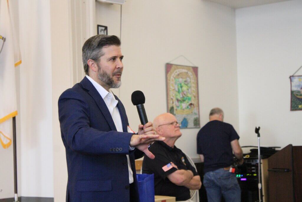 Bill Auger of Clear Path at Fort Devens addressed Memorial Day meetup attendees. Photo: Dakota Antelman/The Acton Bridge