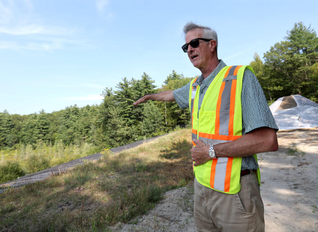 Bruce Thompson, project coordinator for the Superfund site cleanup, speaks in front of a bog on the 2220 Main Street Superfund site during the Land Use Working Group site visit on Wednesday, August 13, 2025. Ken McGagh/The Acton Bridge
